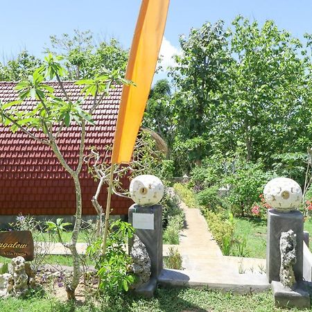 Bougainvillea Bungalow Batumadeg Ngoại thất bức ảnh