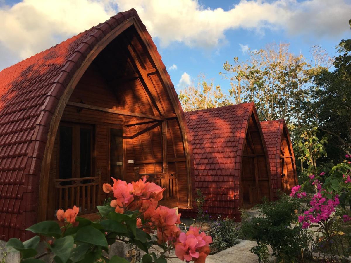 Bougainvillea Bungalow Batumadeg Ngoại thất bức ảnh